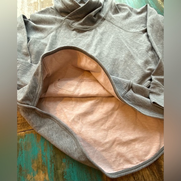 lululemon athletica Heather Gray Women's Time Out  Hoodie - Picture 6 of 11